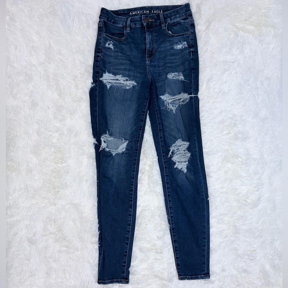 American Eagle Outfitters Distressed Skinny Jeans